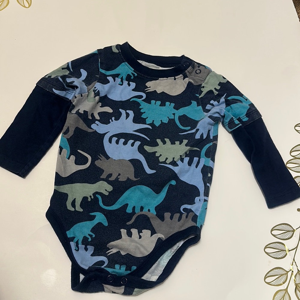 Had animals long sleeve onesie